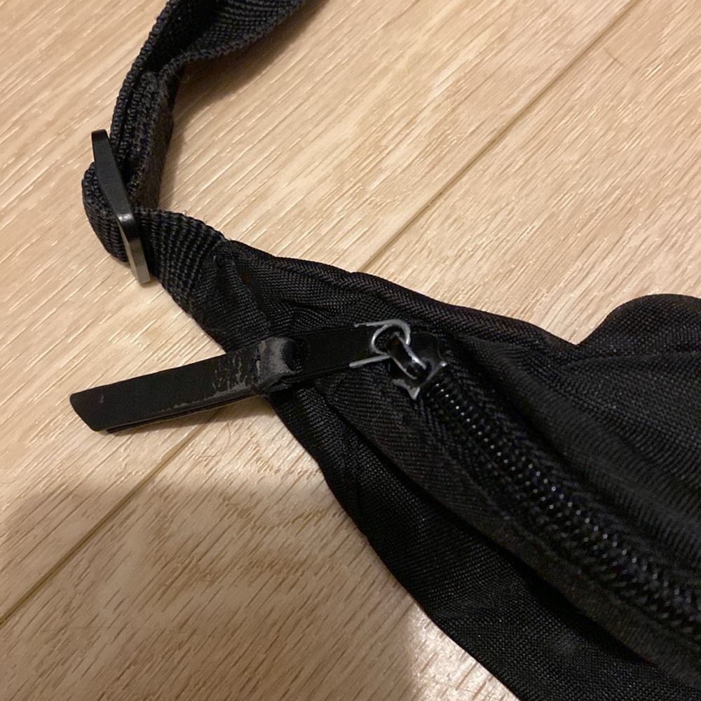 Fanny pack - Picture 3 of 3